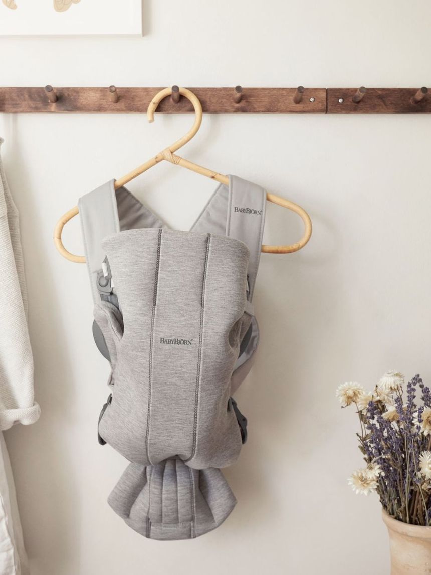 Babybjörn μάρσιπος mini 3d jersey light grey 021072 - Baby Bjorn
