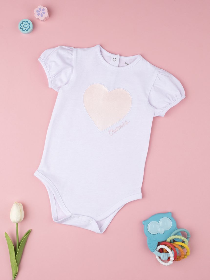 βρεφικό κοντομάνικο κορμάκι λευκό με καρδούλα για κορίτσι - Prénatal