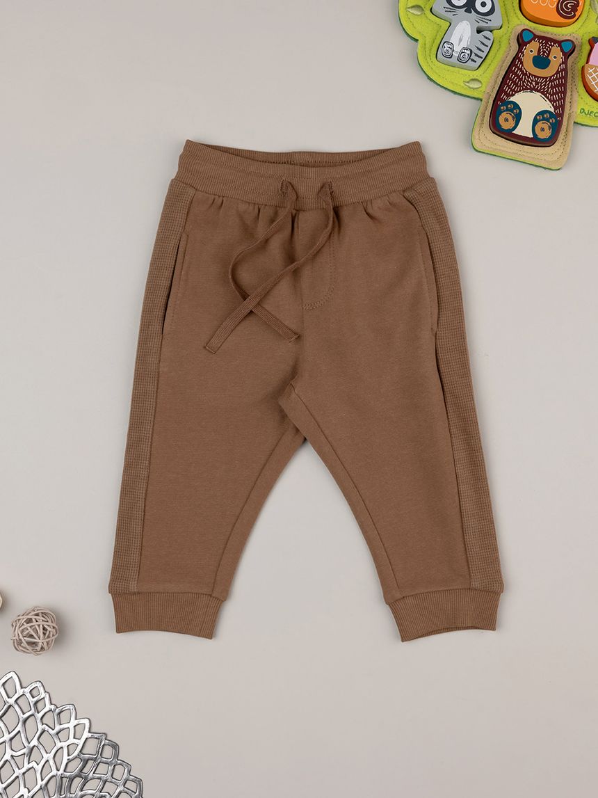 βρεφικό παντελόνι φούτερ καφέ με ένθετα για αγόρι - Prénatal