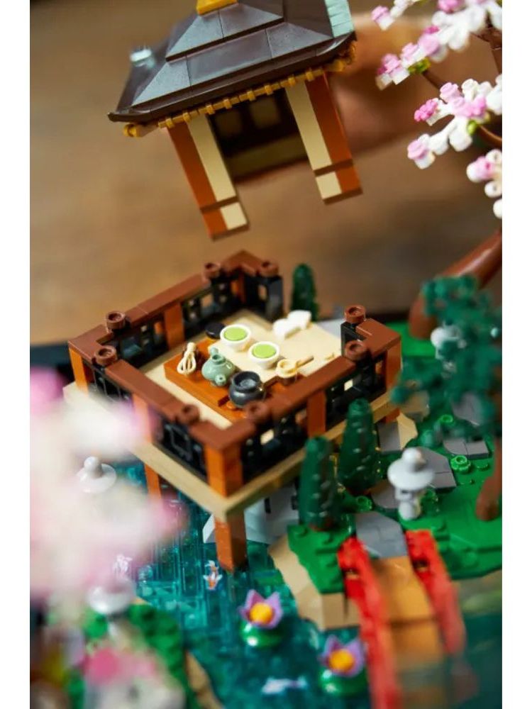 Lego icons tranquil garden 10315 - Lego