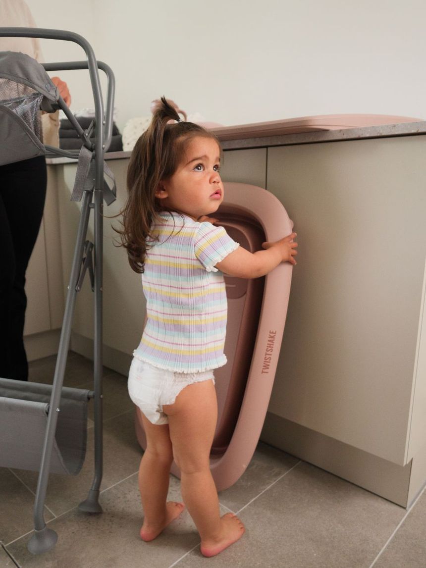 Twistshake βρεφικό μπανάκι με μειωτή και βοηθητική κανάτα faded pink 32-08-78145 - Twistshake