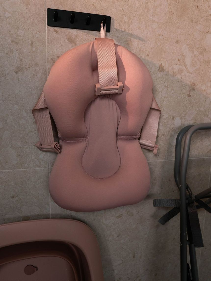 Twistshake βρεφικό μπανάκι με μειωτή και βοηθητική κανάτα faded pink 32-08-78145 - Twistshake