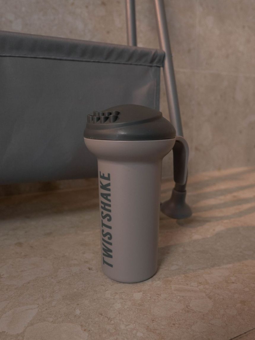 Twistshake βρεφικό μπανάκι με μειωτή και βοηθητική κανάτα faded grey 32-08-78146 - Twistshake