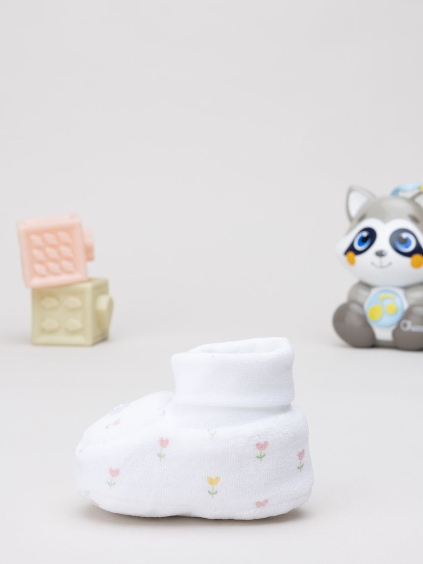 βρεφικά παπούτσια αγκαλιάς σενίλ λευκά φλοράλ για κορίτσι - Prénatal