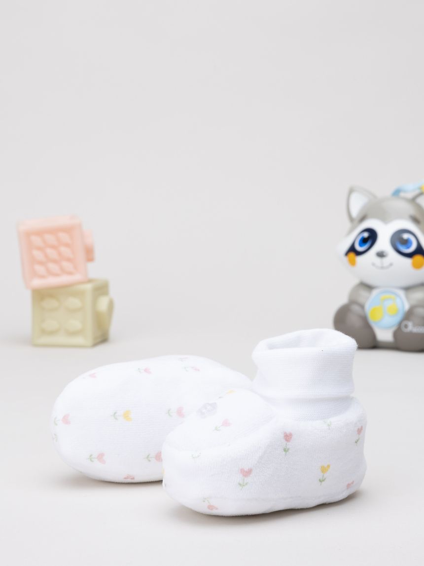 βρεφικά παπούτσια αγκαλιάς σενίλ λευκά φλοράλ για κορίτσι - Prénatal