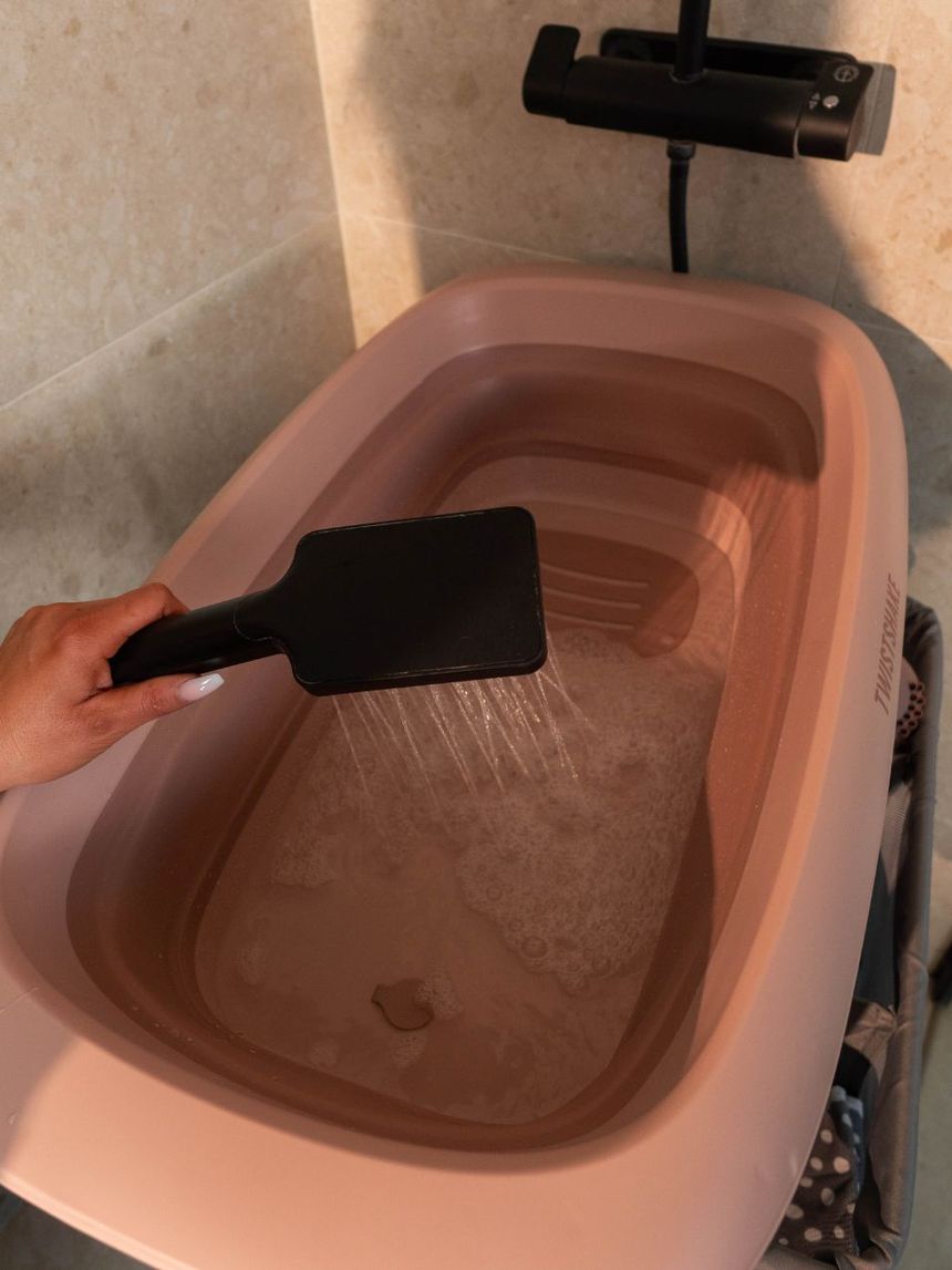 Twistshake βρεφικό μπανάκι με μειωτή και βοηθητική κανάτα faded pink 32-08-78145 - Twistshake