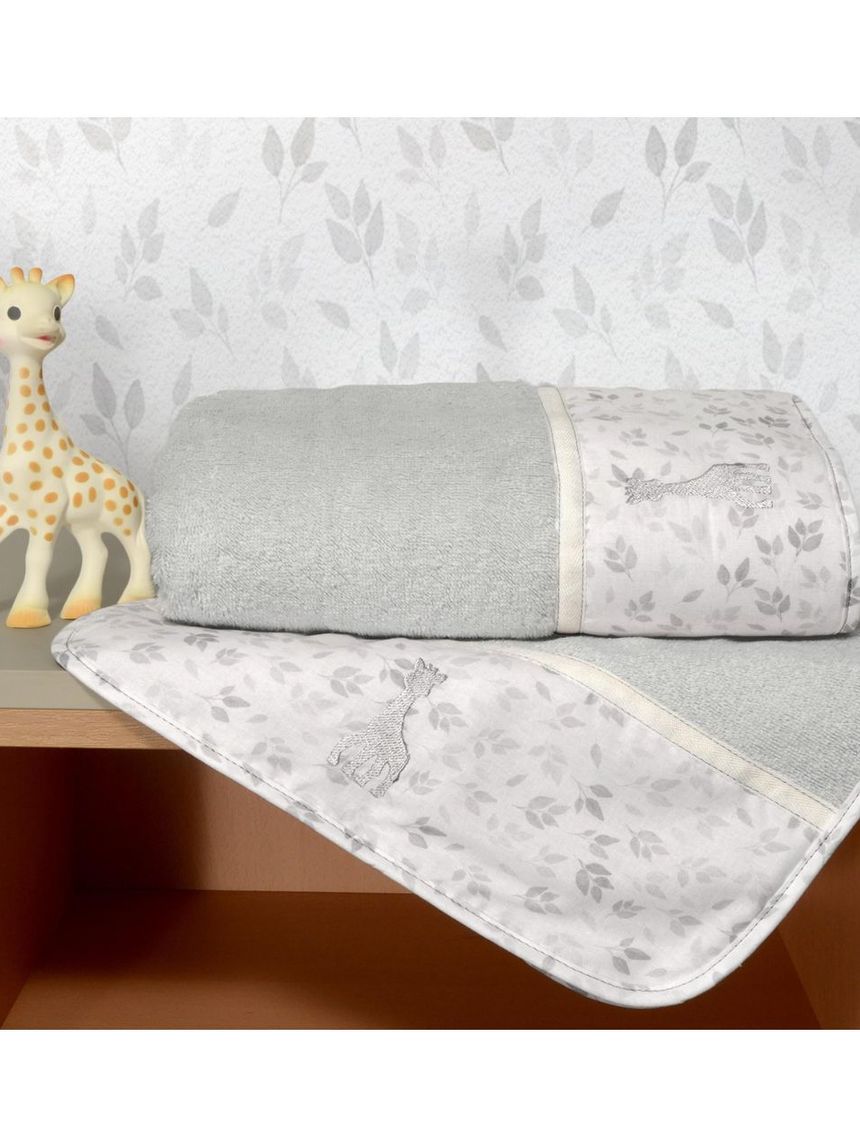 Sophie la girafe σετ πετσέτες 2 τεμ 100% βαμβάκι σχέδιο γκρι 507 46-6760/507 - SOPHIE LA GIRAFE