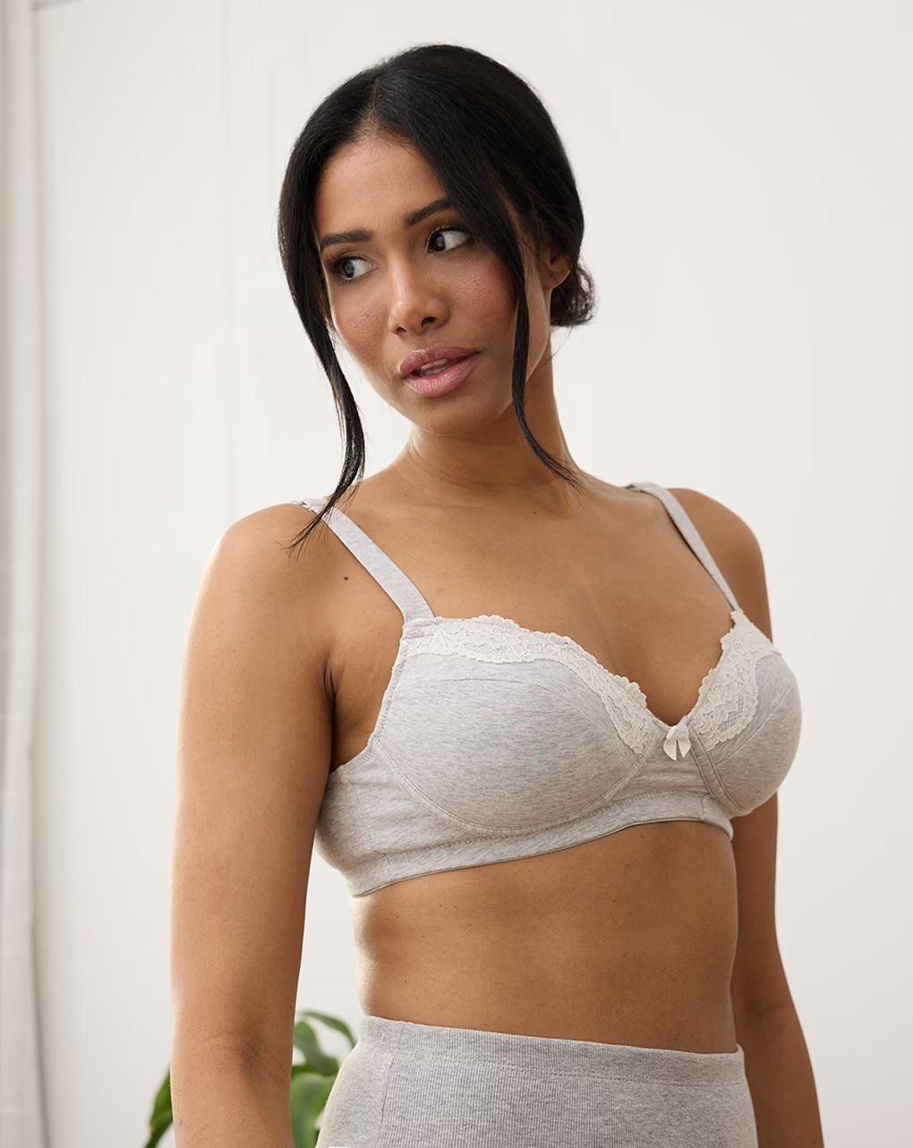 γυναικείο σουτιέν εγκυμοσύνης γκρι με δαντέλα cup c - Prénatal