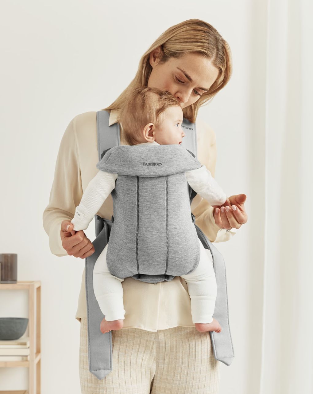Babybjörn μάρσιπος mini 3d jersey light grey 021072 - Baby Bjorn