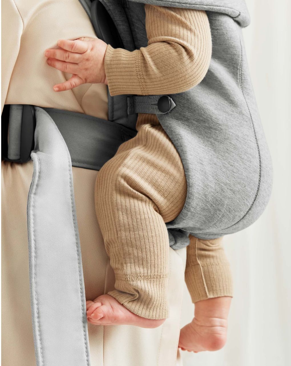 Babybjörn μάρσιπος mini 3d jersey light grey 021072 - Baby Bjorn