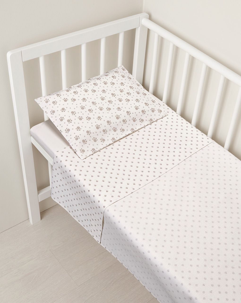 σετ 2 τεμ. για λικνο λευκο με γκρι πατουσακια - Prénatal