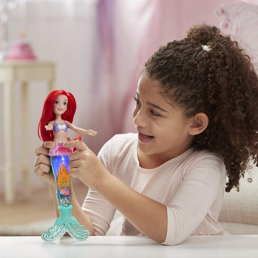 κουκλα αριελ glow - Hasbro