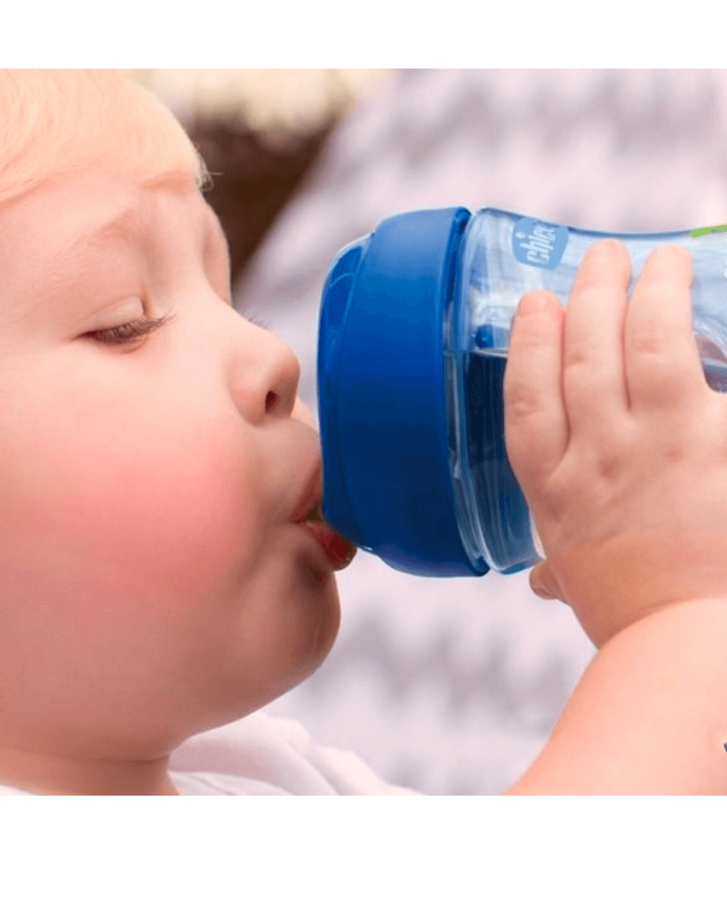 Chicco εκπαιδευτικό ποτηράκι advanced 266ml με καλαμάκι 12m+ μπλε (σχέδια) f04-06941-20-01 - Chicco