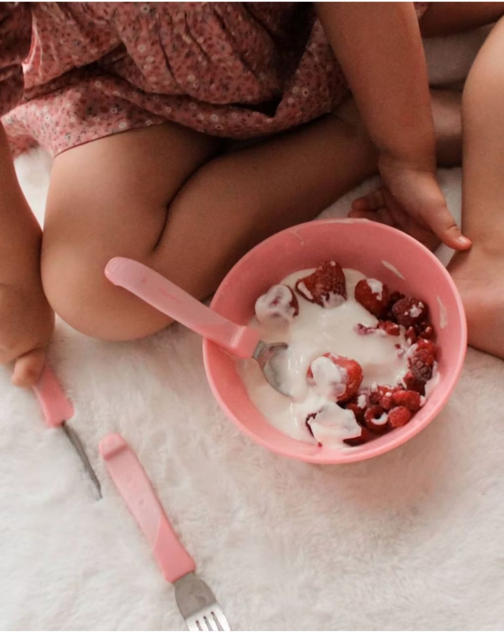 Twistshake μπολ φαγητού αντιολισθητικό 6m+ pastel pink 32-08-78149 - Twistshake