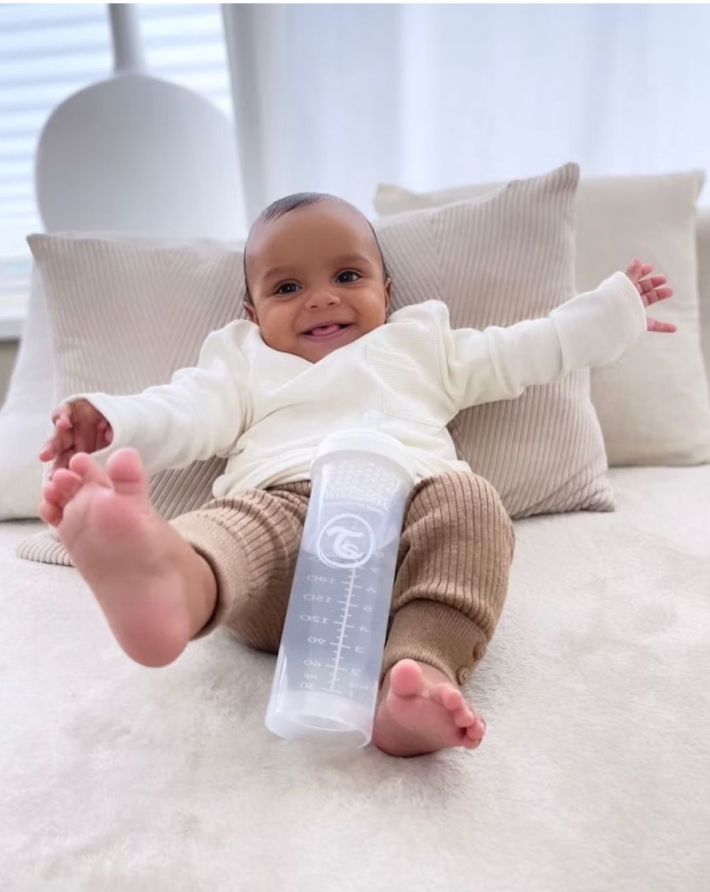 Twistshake μπιμπερό κατά των κολικών 330ml white 32-08-78018 - Twistshake