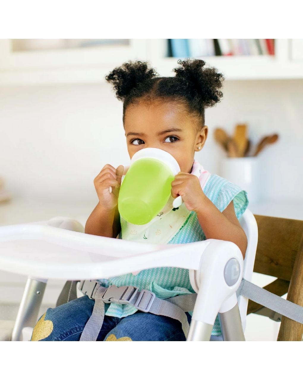 Munchkin εκπαιδευτικό ποτηράκι με λαβές miracle 207ml green - Munchkin