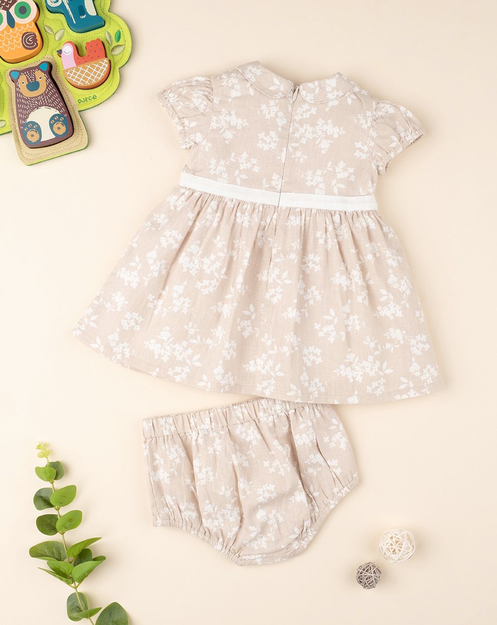 βρεφικό φορεματάκι λινό σε καφέ άμμου για κορίτσι - Prénatal