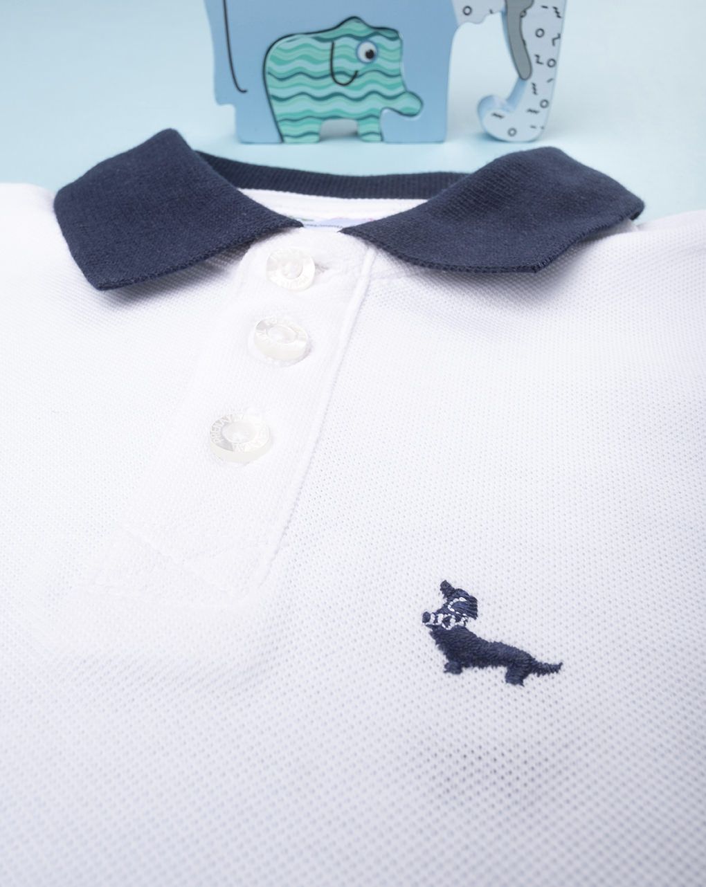 βρεφικό t-shirt πόλο λευκό με σκυλάκια για αγόρι - Prénatal