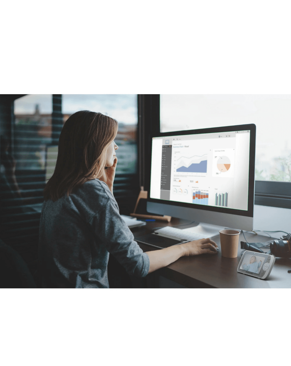 Motorola ενδοεπικοινωνία με έγχρωμη οθόνη 5" vm-65x με βραχίονα κάμερας - Motorola