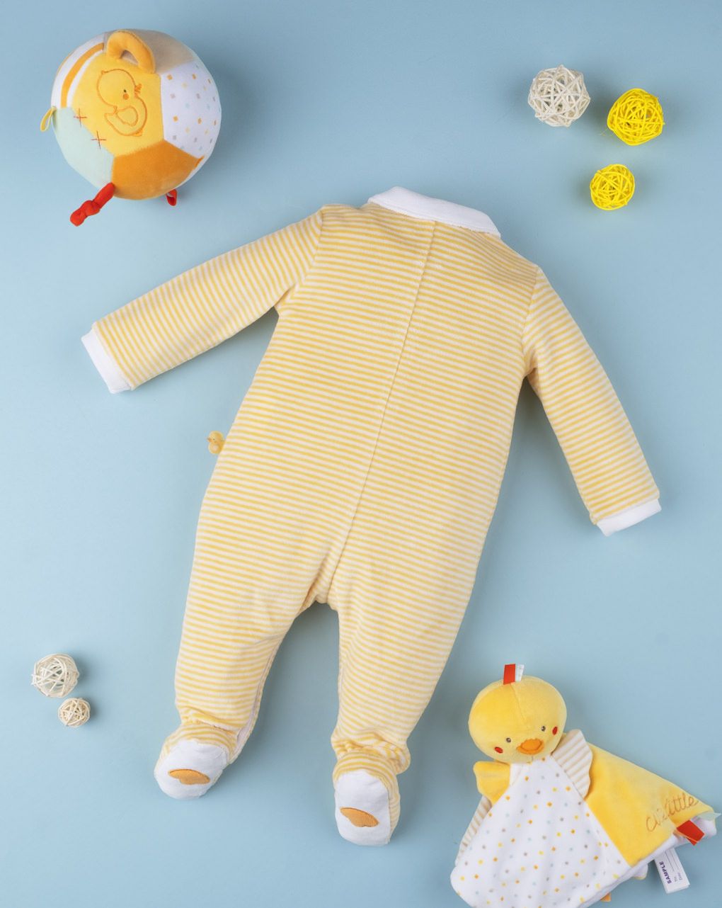 βρεφικό φορμάκι σενίλ κίτρινο με παπάκια unisex - Prénatal