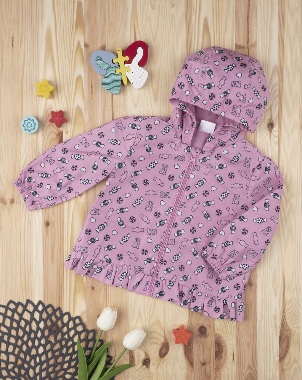 μπουφάν αντιανεμικό ροζ με στάμπες καραμέλες για κορίτσι