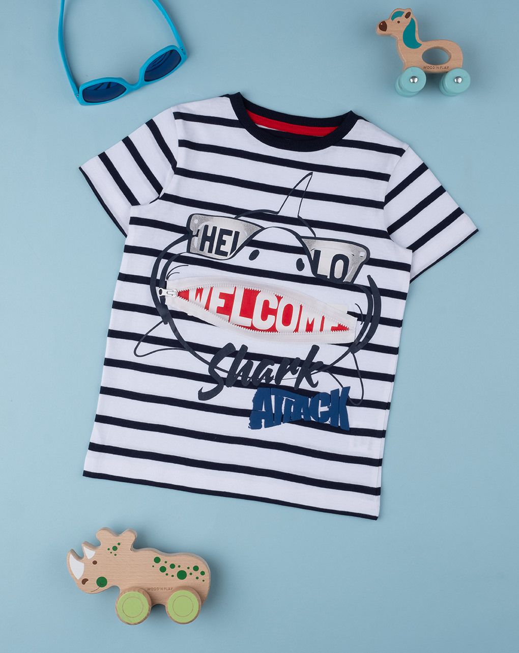 παιδικό t-shirt ριγέ με καρχαρία για αγόρι - Prénatal