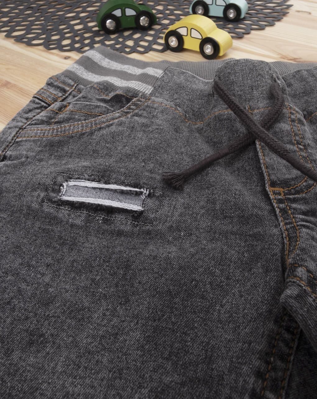 παιδικό τζιν παντελόνι μαύρο για αγόρι - Prénatal