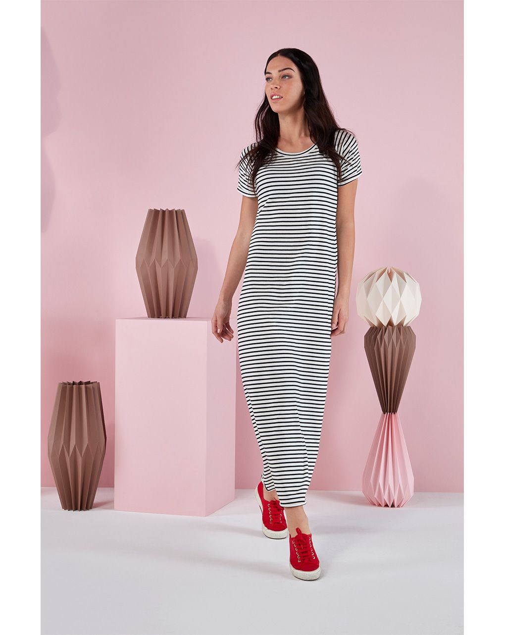 γυναικείο φόρεμα εγκυμοσύνης μακρύ κοντομάνικο ριγέ ασπρόμαυρο