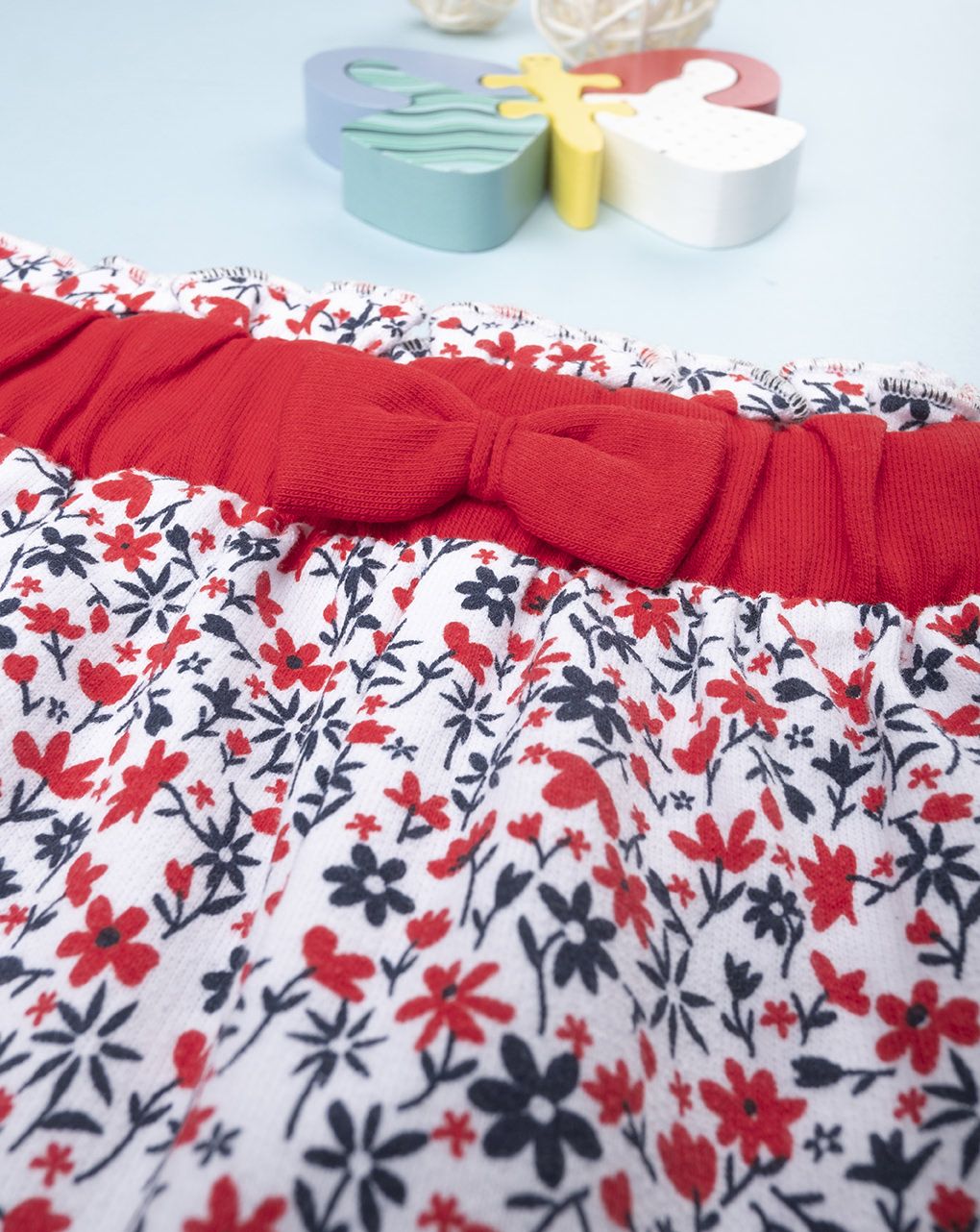 παιδικό σορτσάκι λευκό με λουλούδια για κορίτσι - Prénatal