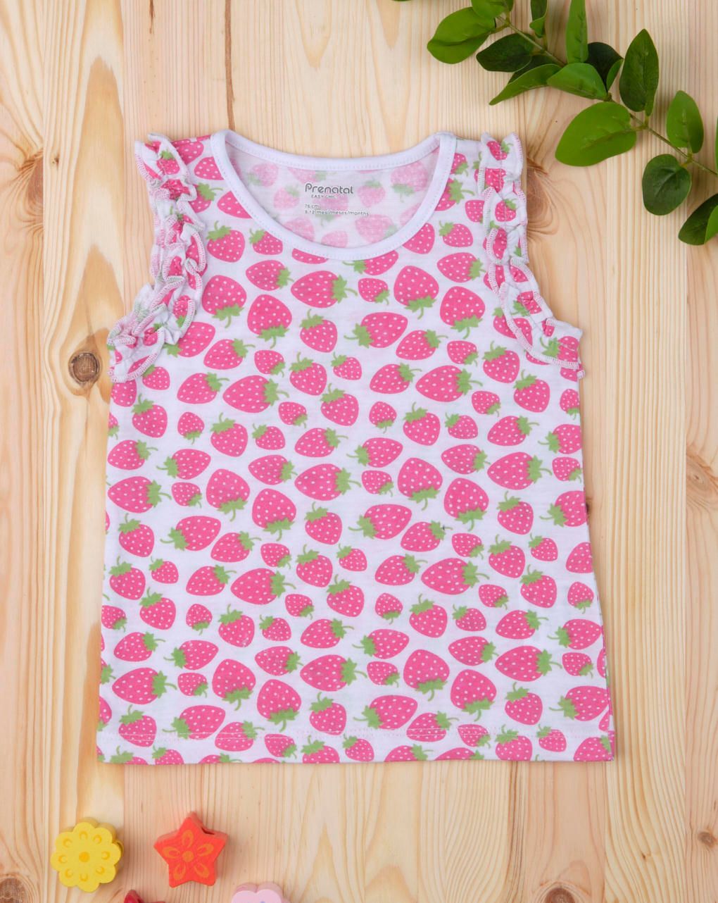 αμάνικο μπλουζάκι με στάμπα φράουλες για κορίτσι