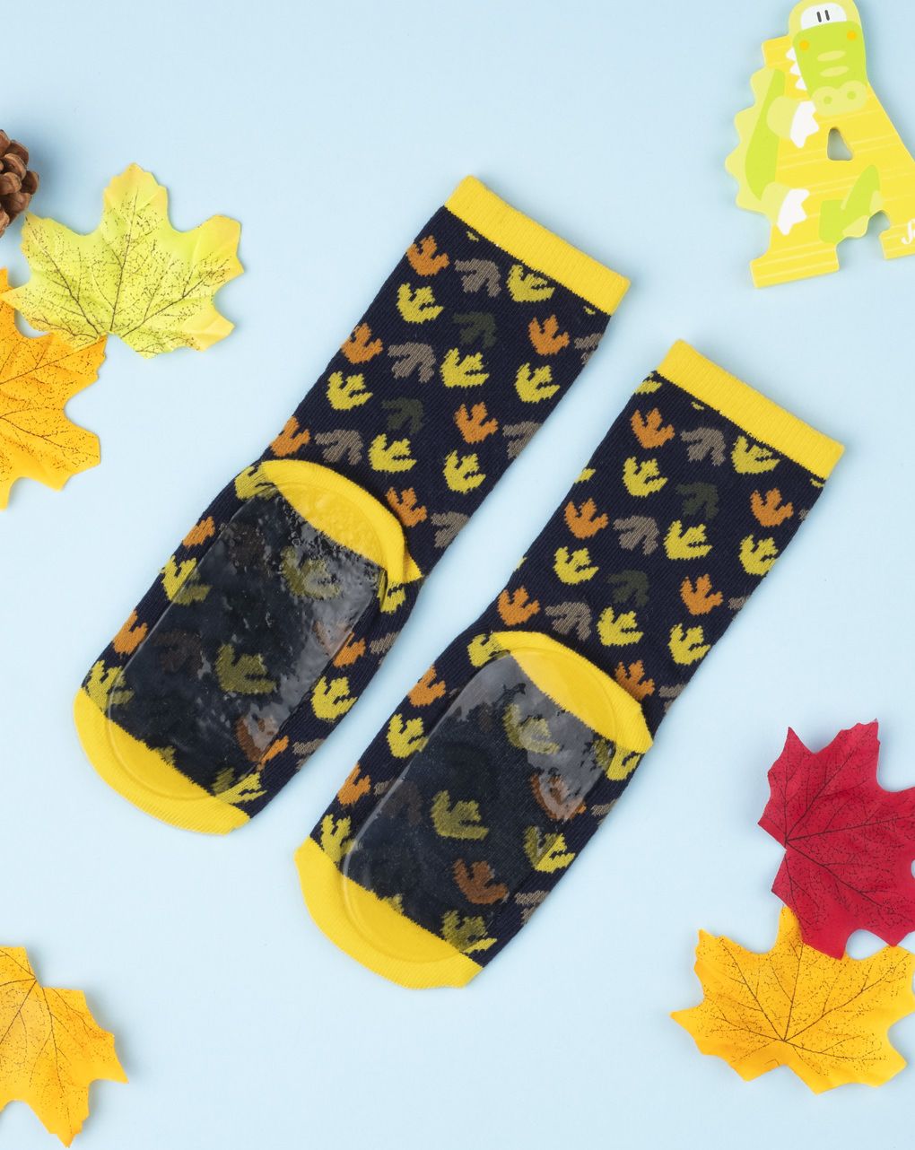 παιδικές αντιολισθητικές κάλτσες με δεινόσαυρο για αγόρι 674800 - Prénatal