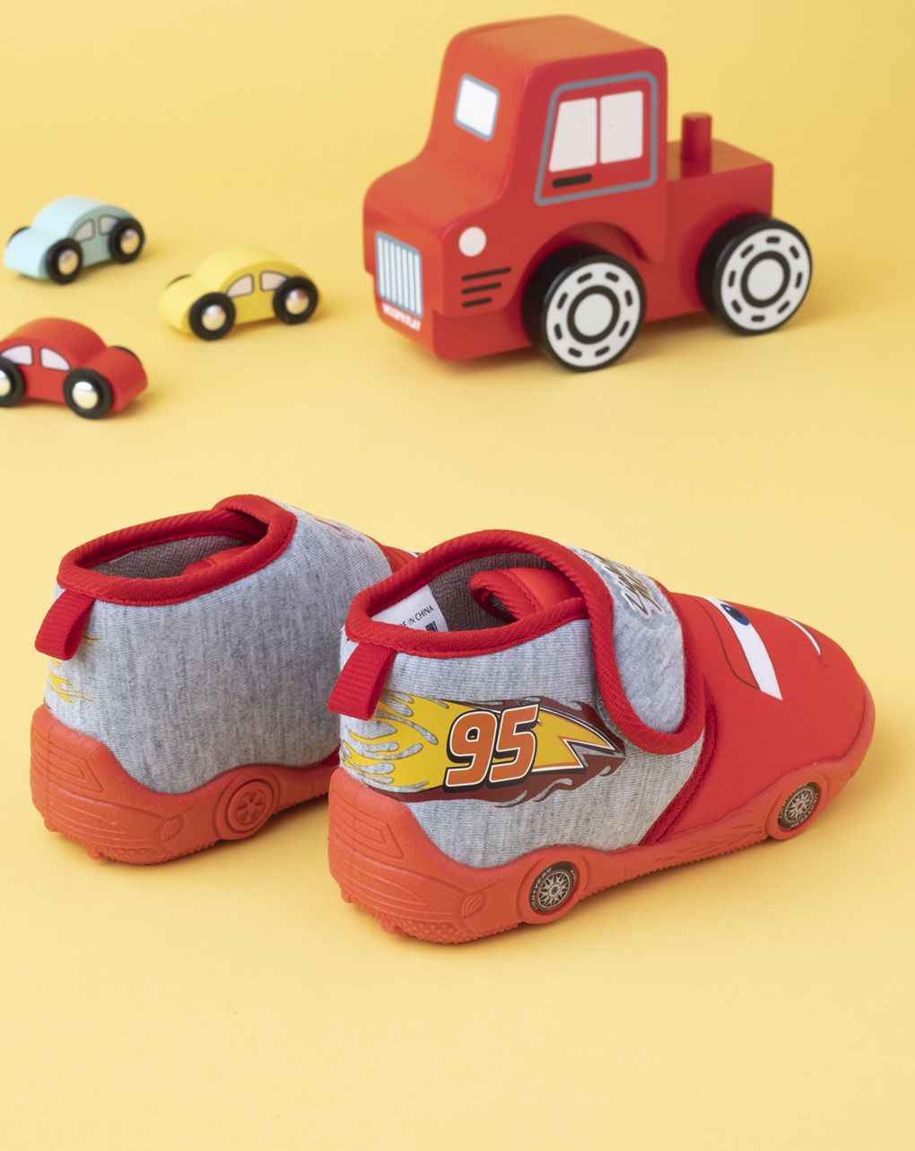 παντοφλάκια κλειστά cars για αγόρι d5010104t - Disney