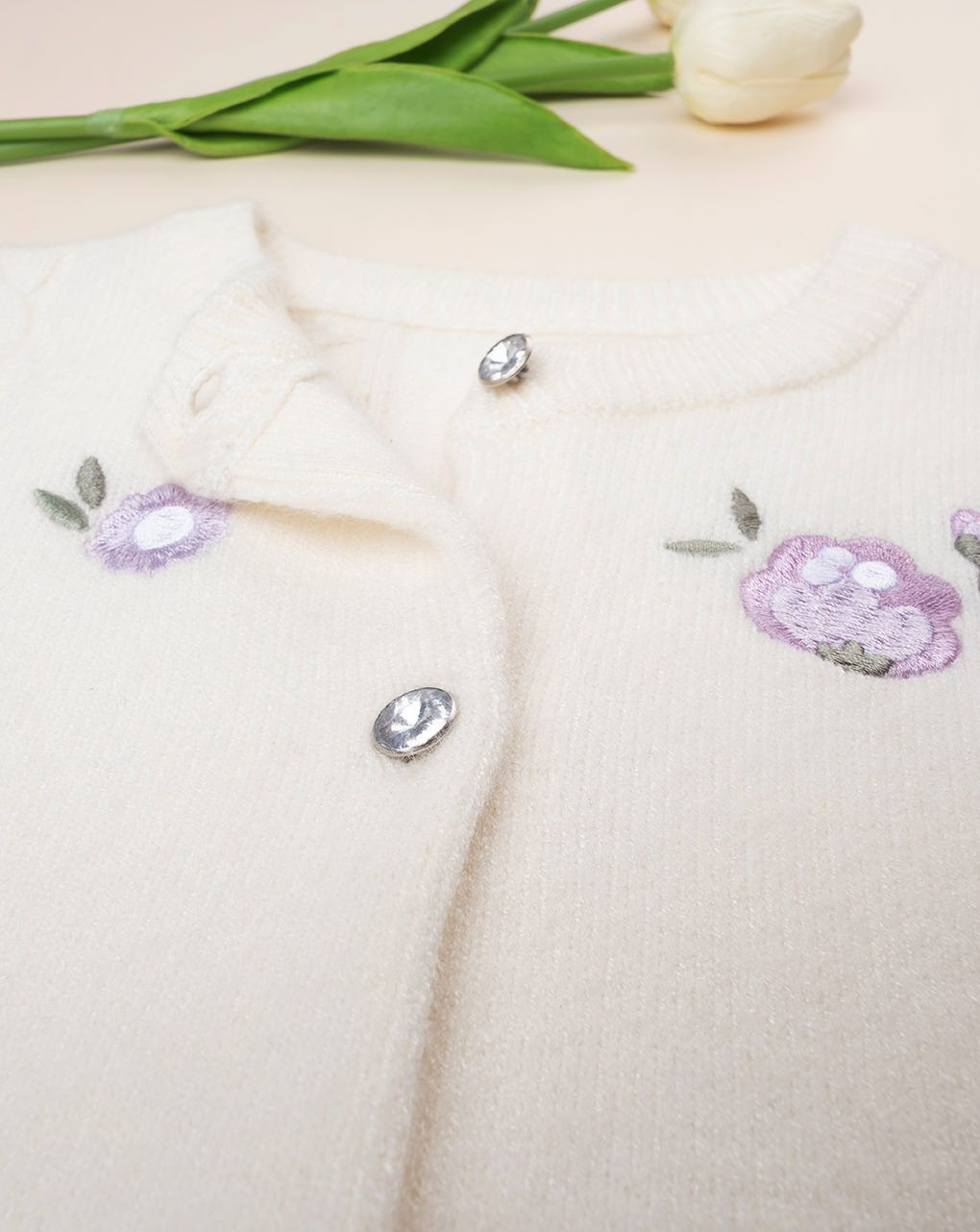 παιδική πλεκτή ζακέτα κρεμ με λουλούδια για κορίτσι - Prénatal