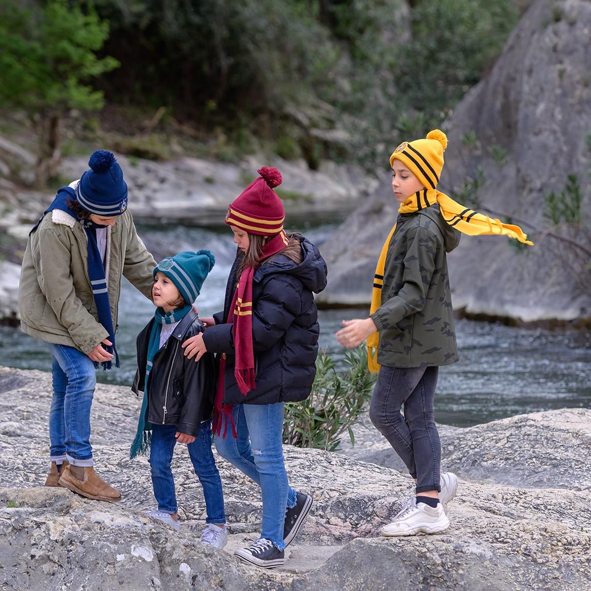 παιδικό χειμερινό σετ σκουφάκι και κασκόλ harry potter unisex - Disney