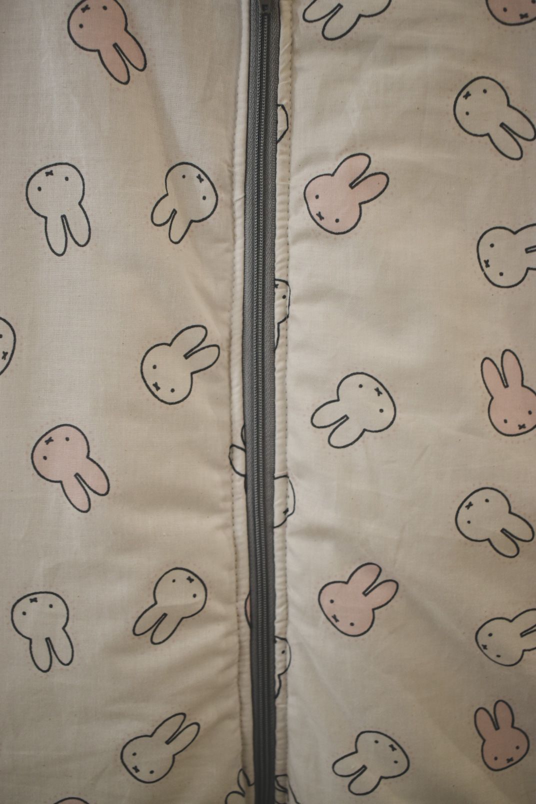 Baby home υπνόφορμα χειμερινή miffy λευκή με λαγουδάκια 2,5 tog για κορίτσι - BABY OLIVER