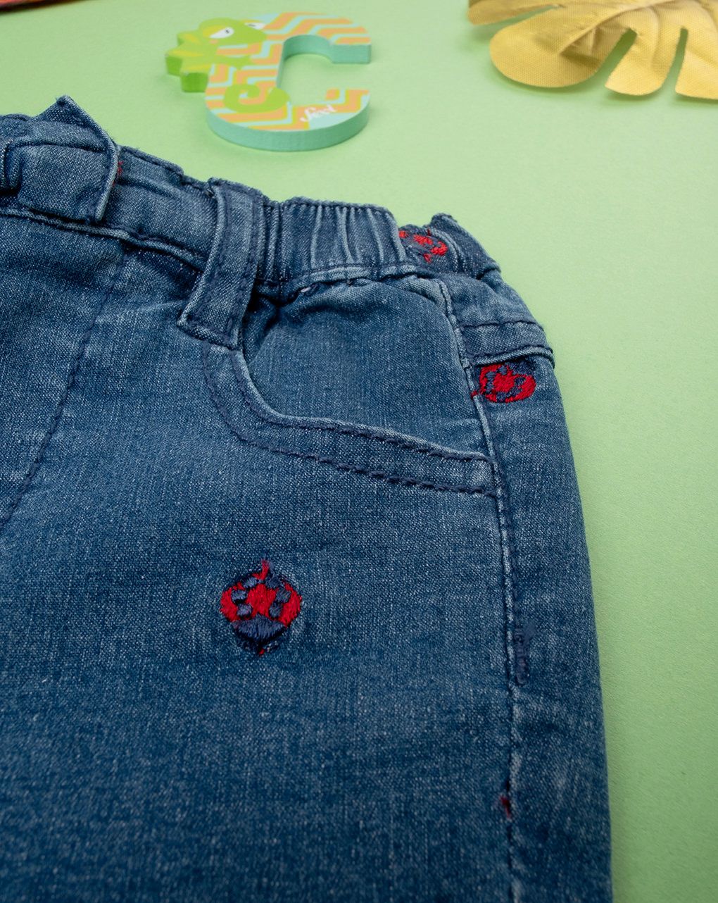 βρεφικό τζιν παντελόνι μπλε με πασχαλίτσες για κορίτσι - Prénatal