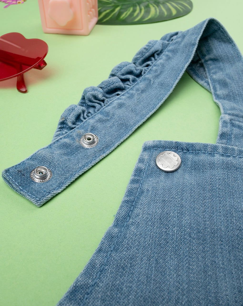 παιδικό τζιν φόρεμα-σαλοπέτα με φρούτα για κορίτσι - Prénatal