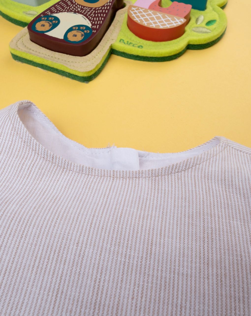 βρεφικό φόρεμα λινό μπεζ με λουλούδια για κορίτσι - Prénatal