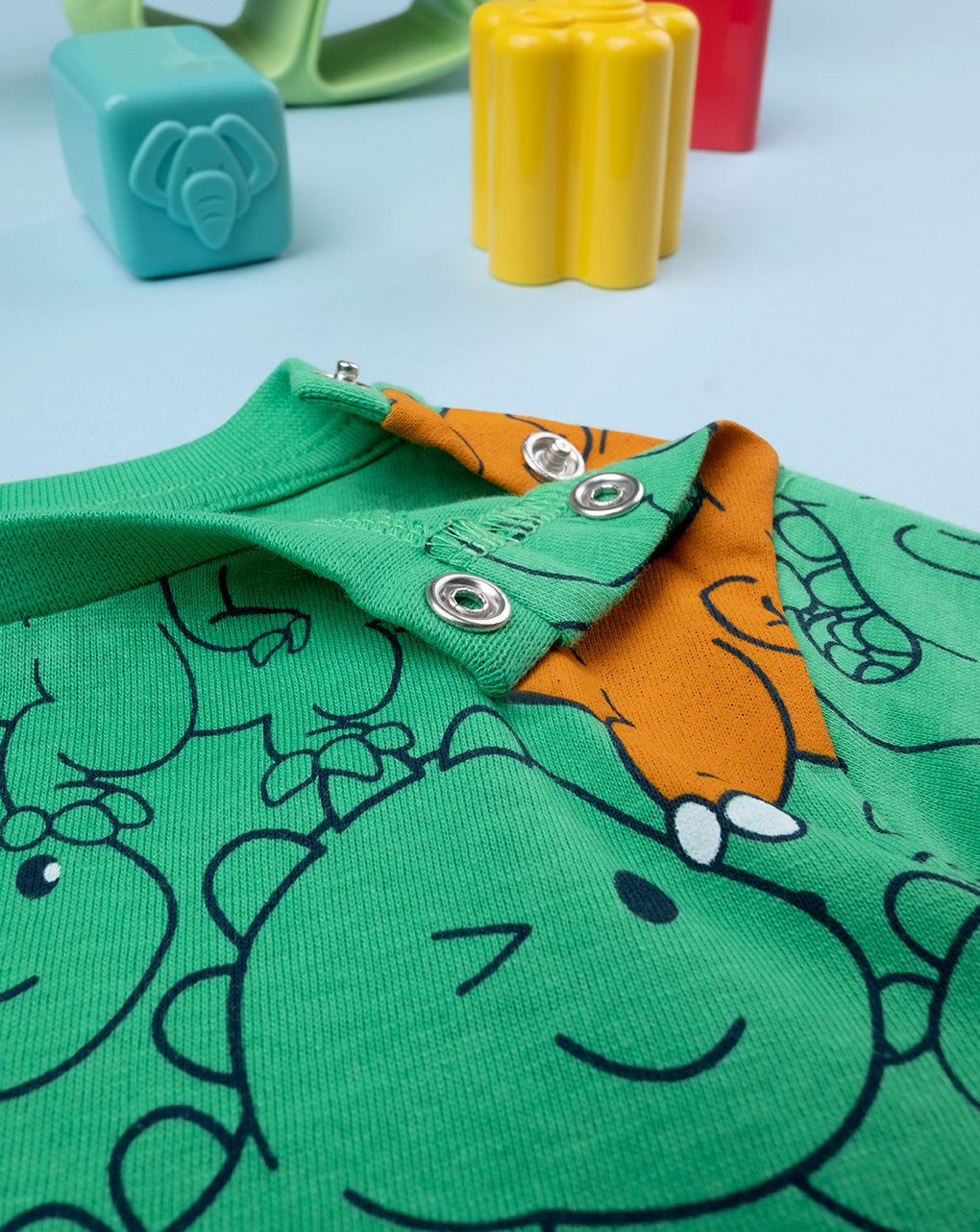 βρεφικό t-shirt πράσινο με δεινοσαυράκια για αγόρι - Prénatal