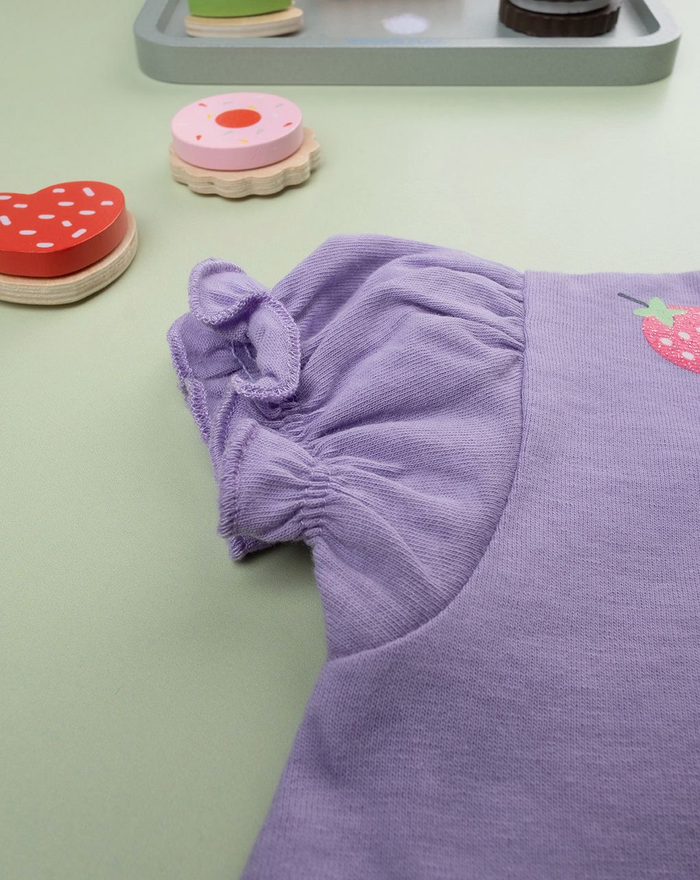 βρεφικό t-shirt λιλά με φράουλες για κορίτσι - Prénatal