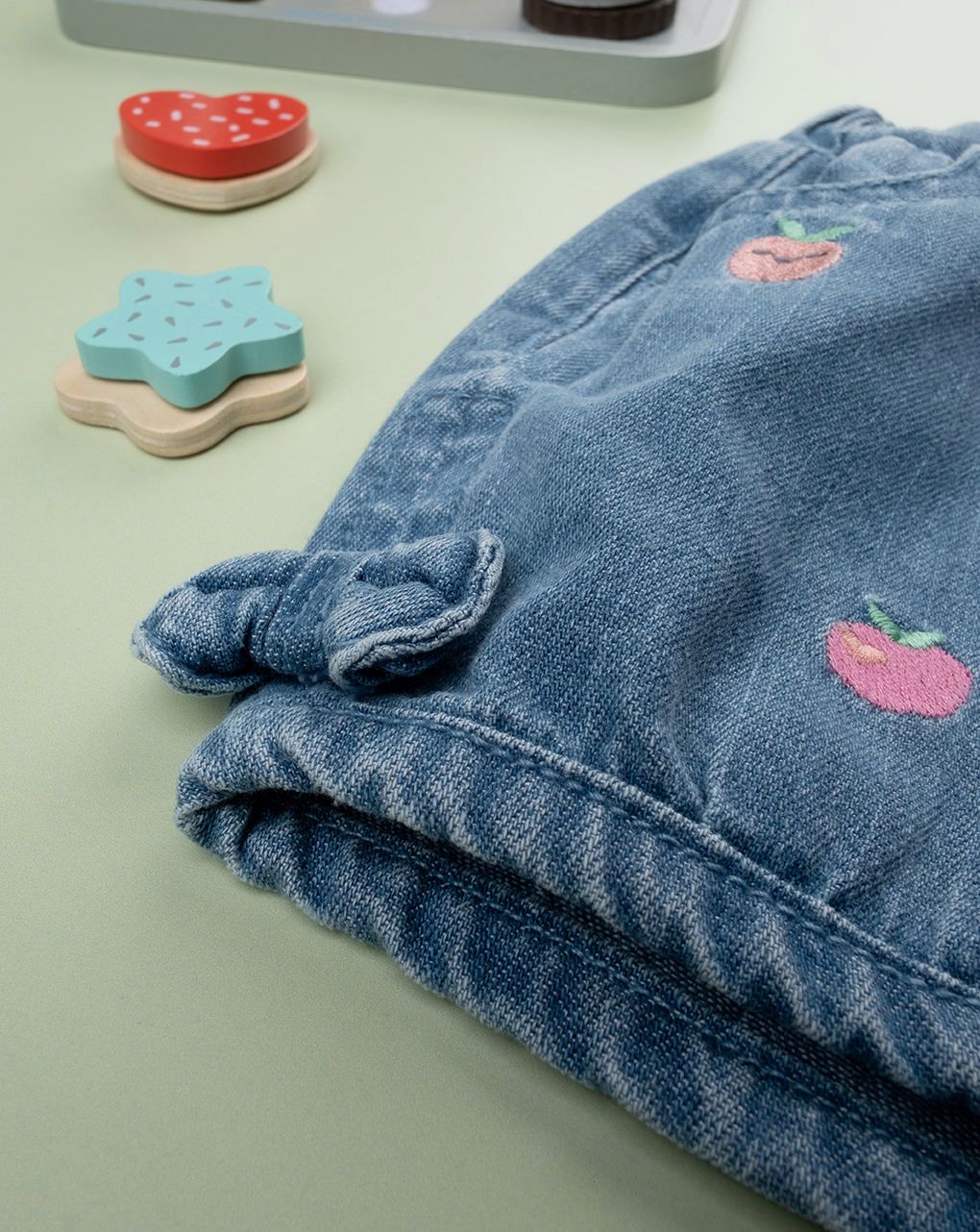 βρεφικό τζιν σορτσάκι μπλε με φρούτα για κορίτσι - Prénatal