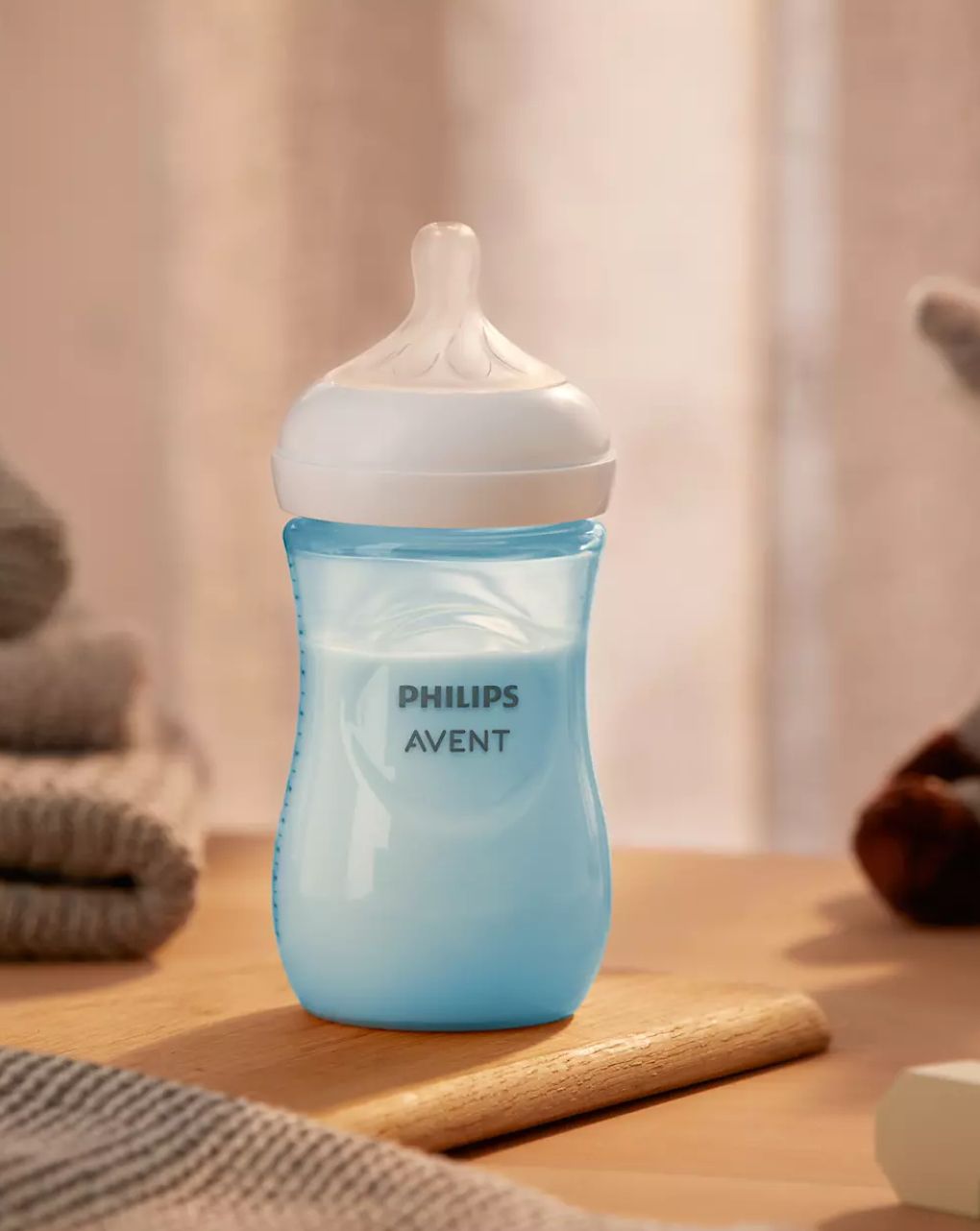 Philips avent πλαστικό μπιμπερό natural response 1m+ 260ml μπλε, scy903/21 - Philips Avent