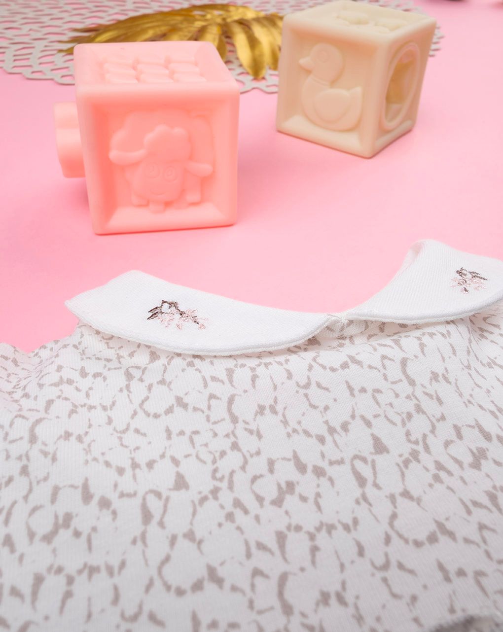 βρεφικό φόρεμα μπεζ με βολάν για κορίτσι - Prénatal