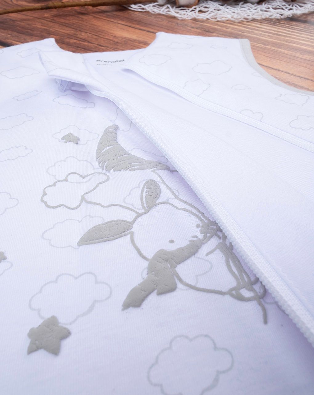 βρεφικός αμάνικος υπνόσακος λευκός με λαγουδάκια 2.5 tog unisex - Prénatal