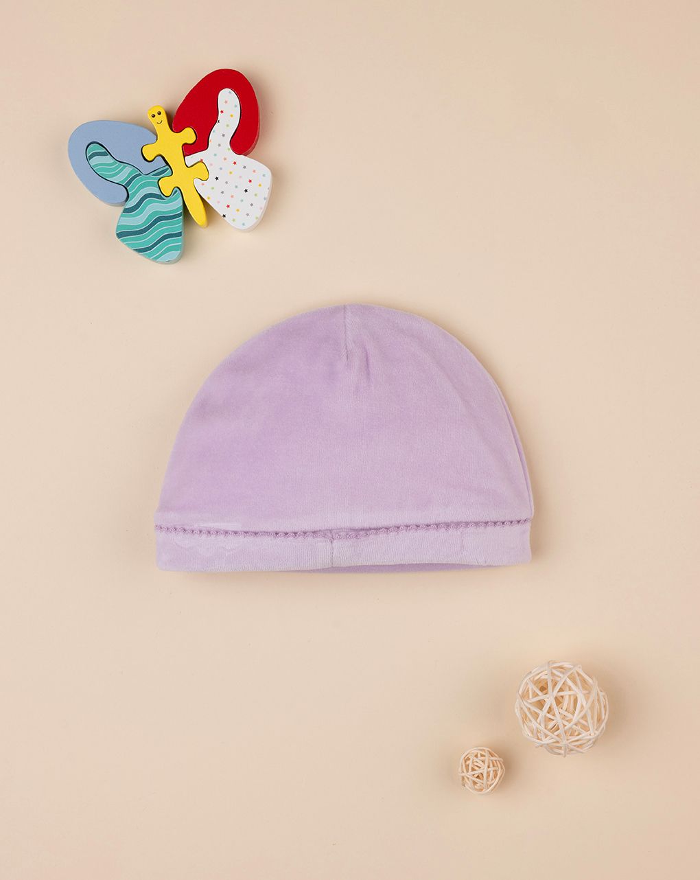 βρεφικό σκουφάκι σενίλ λιλά με πεταλούδα για κορίτσι - Prénatal