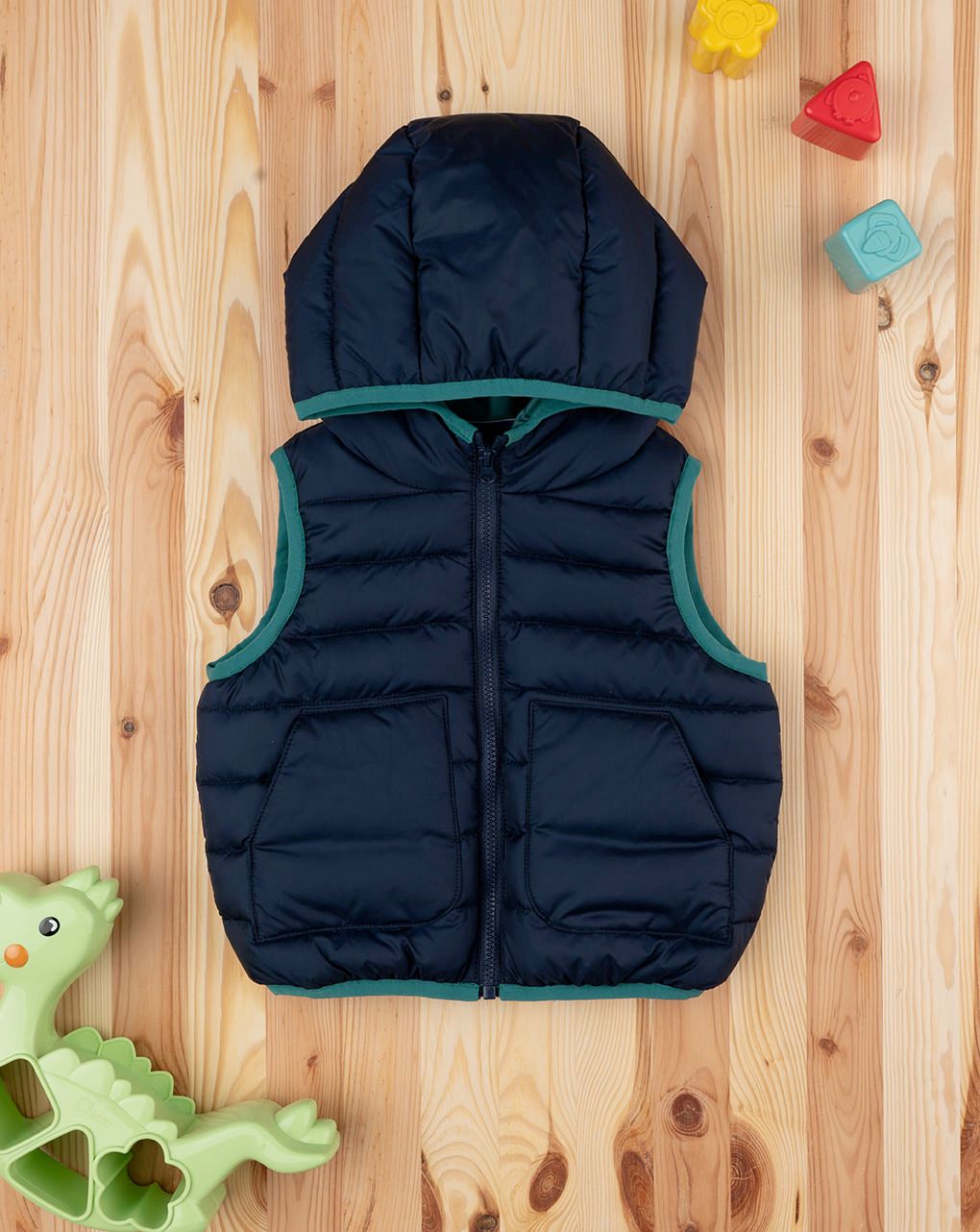 βρεφικό αμάνικο μπουφάν μπλε για αγόρι