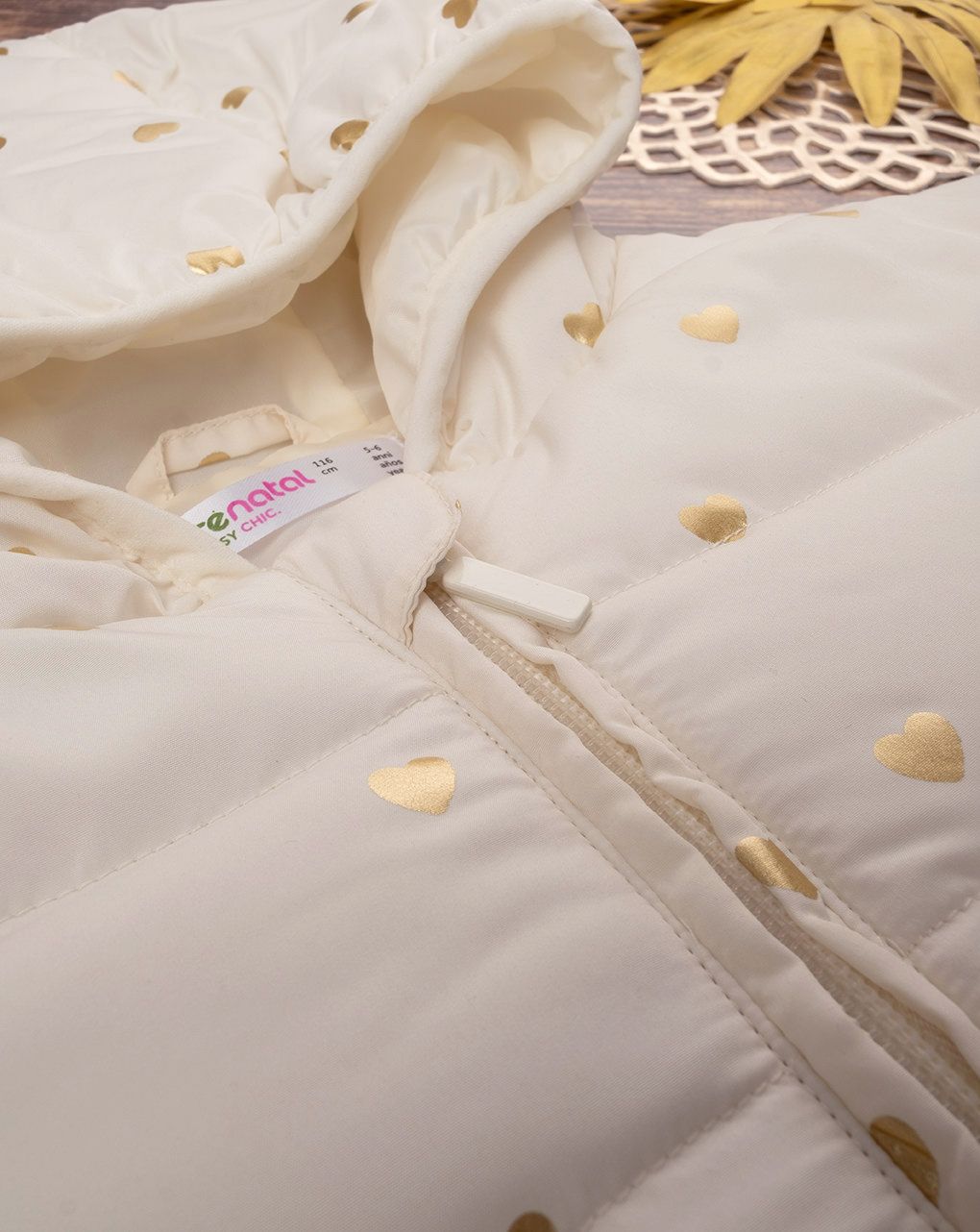 παιδικό μπουφάν φουσκωτό μπεζ με καρδούλες για κορίτσι - Prénatal