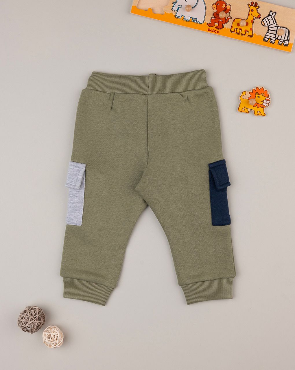 βρεφικό παντελόνι φούτερ χακί με λιονταράκι για αγόρι - Prénatal