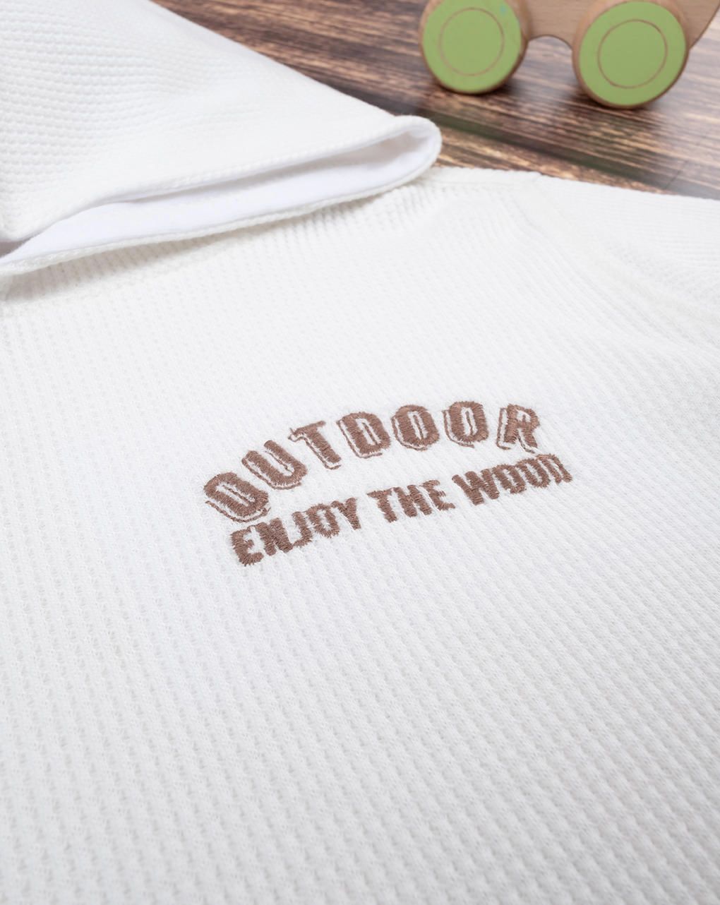 παιδική μπλούζα φούτερ γκοφρέ λευκή outdoor για αγόρι - Prénatal