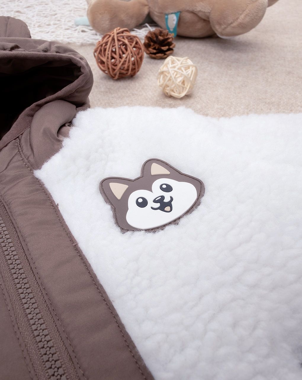 βρεφικό μπουφάν μπουκλέ λευκό με λύκο για αγόρι - Prénatal
